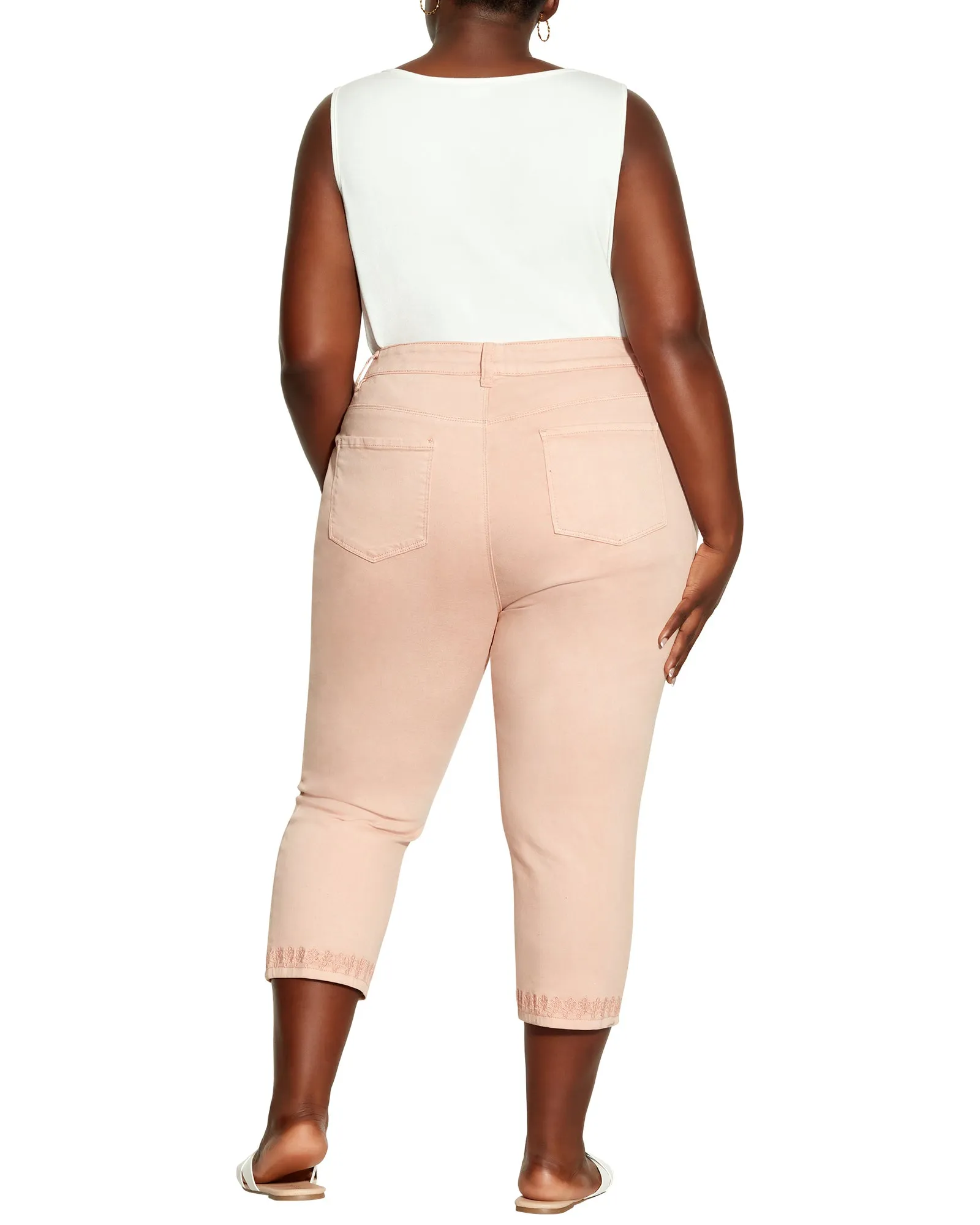 Aliana Embroidered Hem Capris | Pink