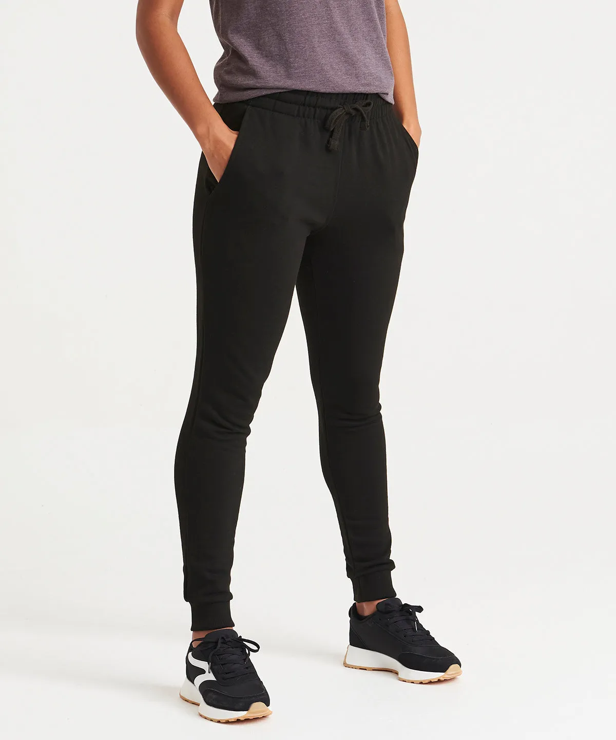 Jet Black - Tapered track pants