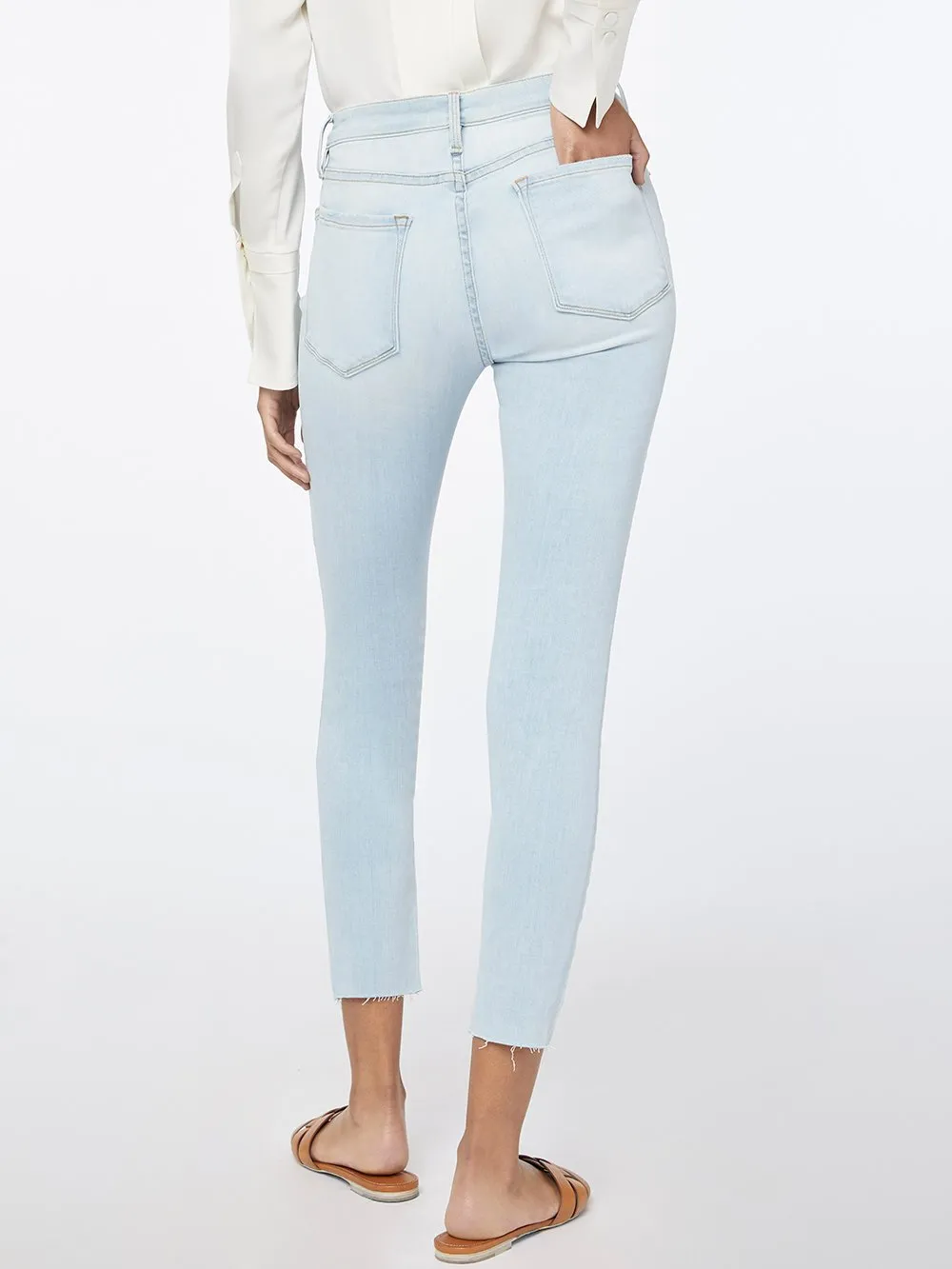 Le Skinny de Jeanne Crop Raw Edge -- Pacifica Rips